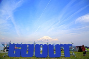 アウトドアフェスイベントでもボルダリング!