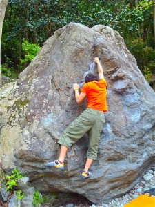 bouldering-navi-rock-mitake-mamiiwa